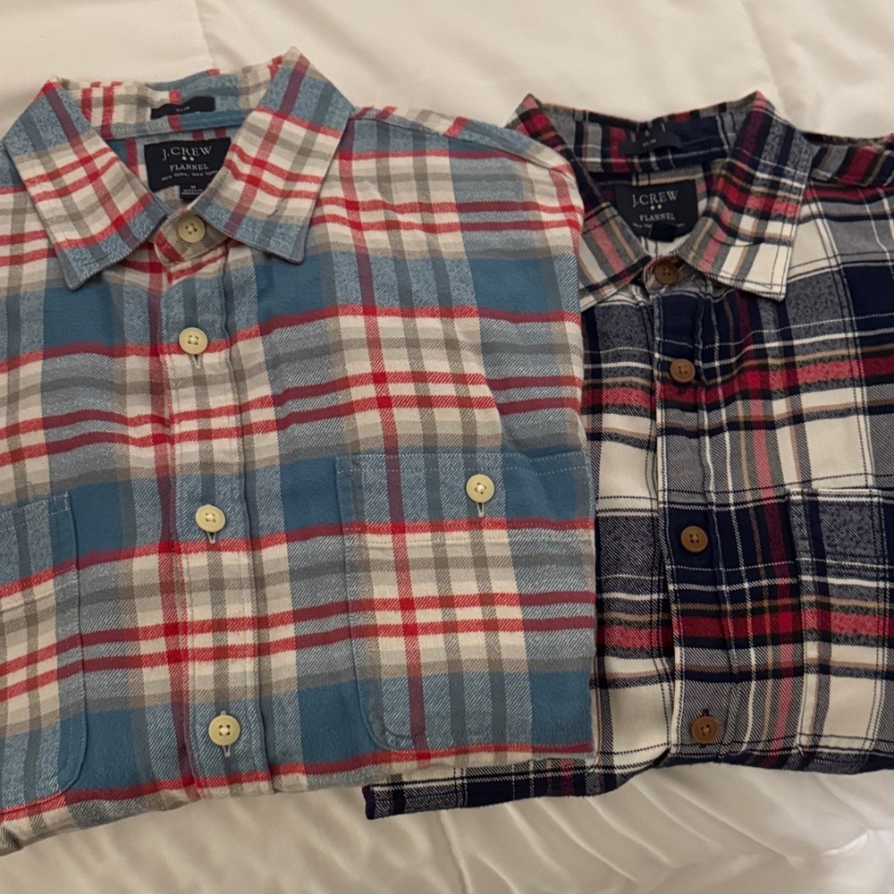 J. Crew Men's Plaid Flannel Shirts - Red, Blue
Slim fit medium